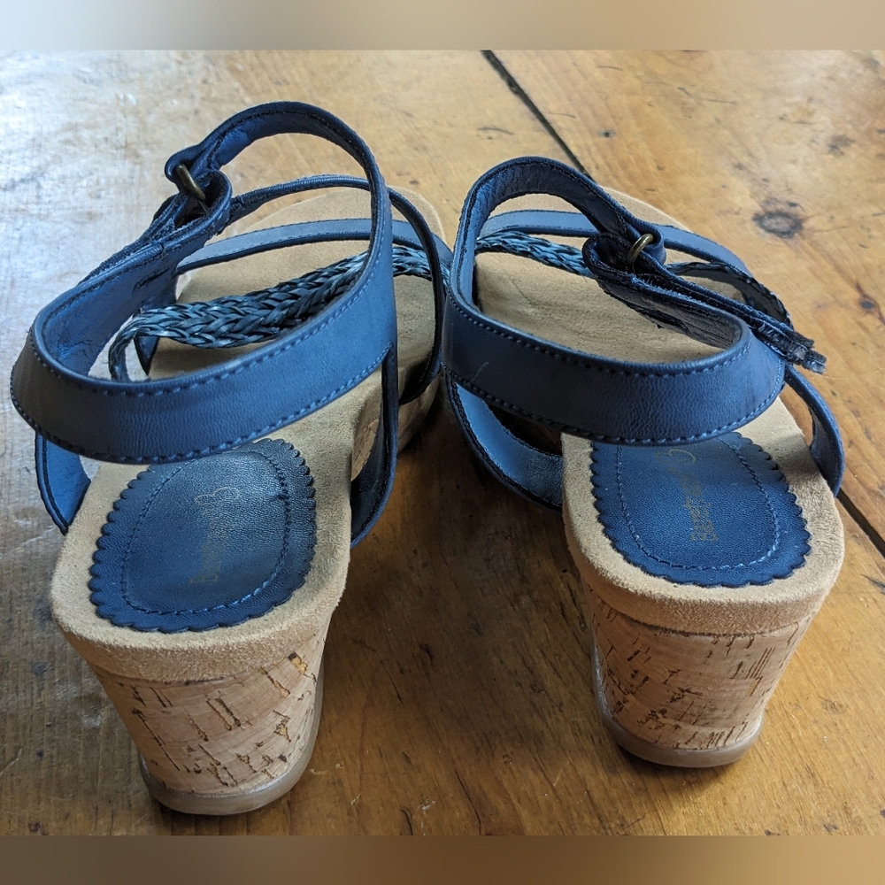 BareTraps Blue Wedge Sandals - Picture 3 of 10